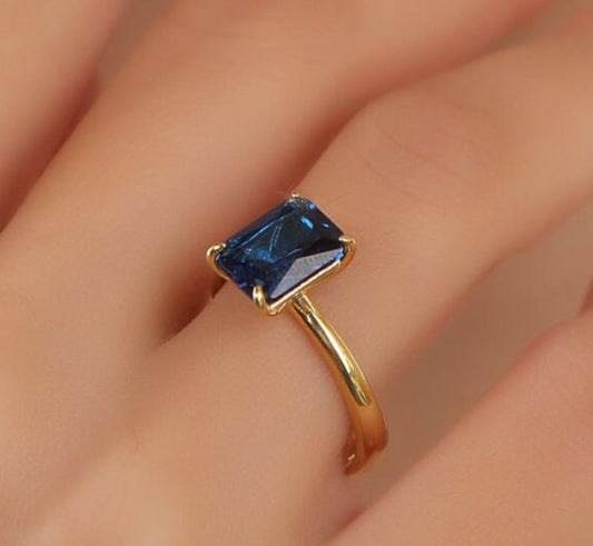 Radiant Solitaire Sapphire Gemstone Engagement Ring