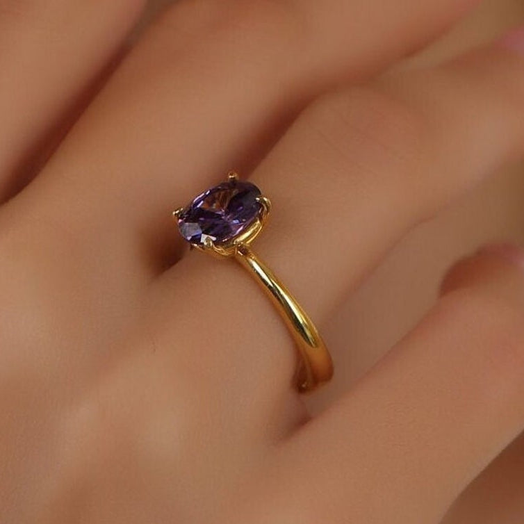 Oval Solitaire Amethyst Gemstone Engagement Ring